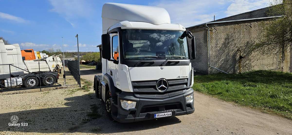 Mercedes-Benz Actros 2540, single sleeper