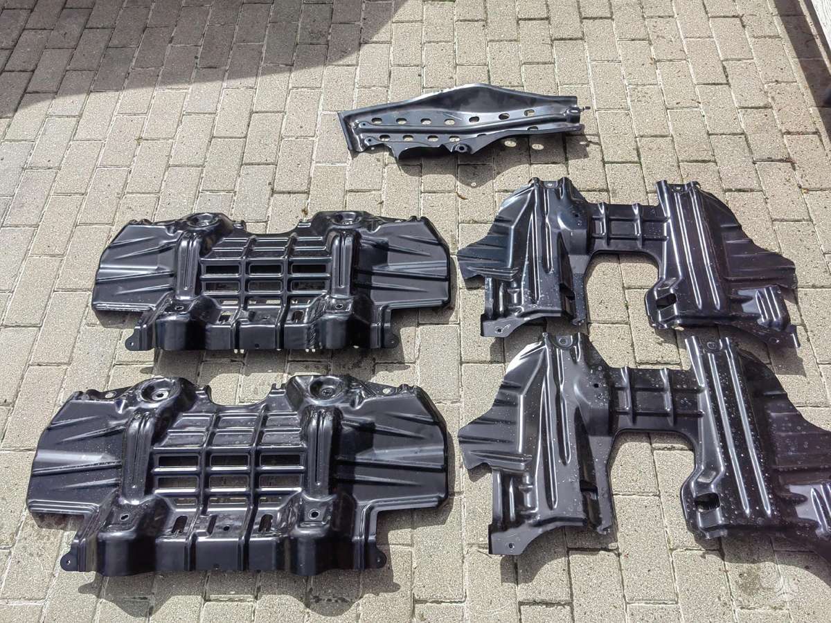 Toyota Hilux детали кузова