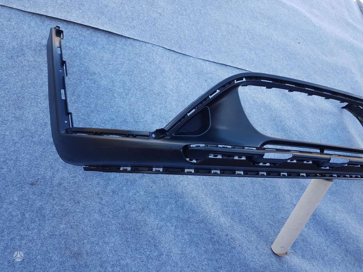 Kia Stonic, H8, body parts