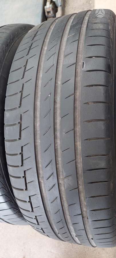 Continental, summer 235/55 R18