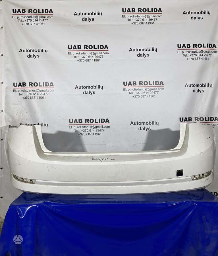 Skoda Octavia body parts