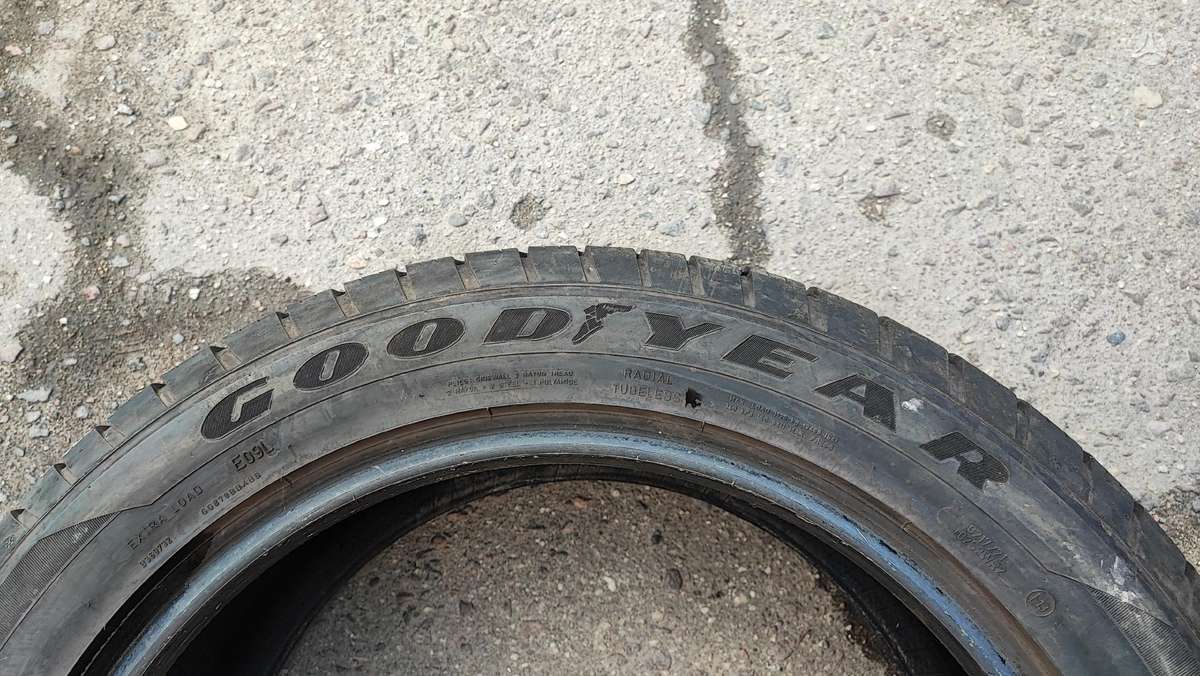 Goodyear Eagle sport rsc, summer 285/40 R20