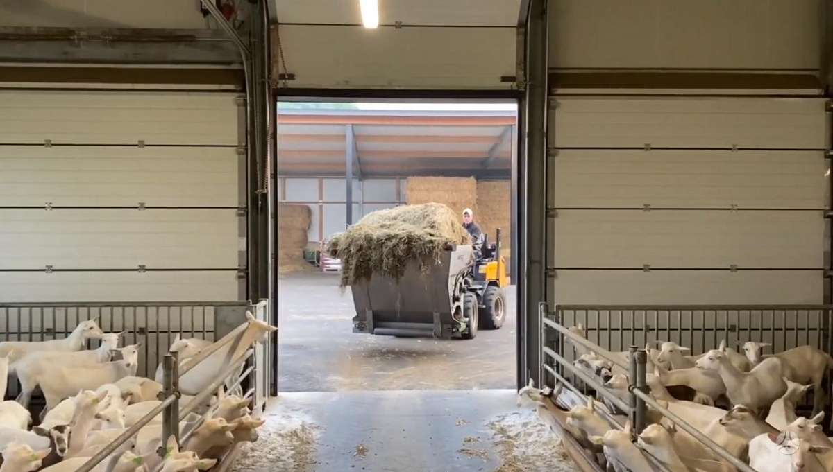 -Kita- SIEPLO GB1600, pašarų ruošimo technika