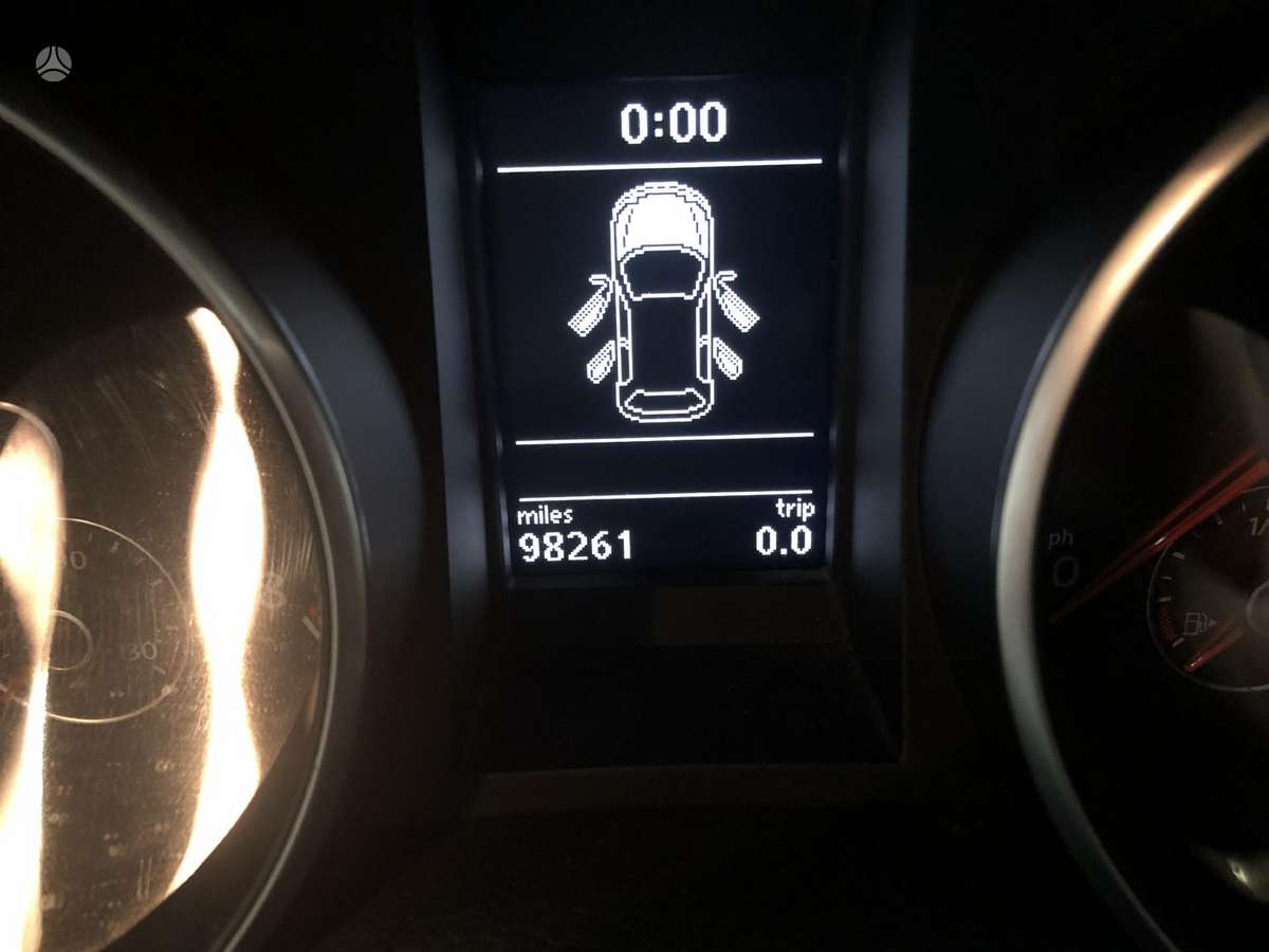 Volkswagen Golf по частям