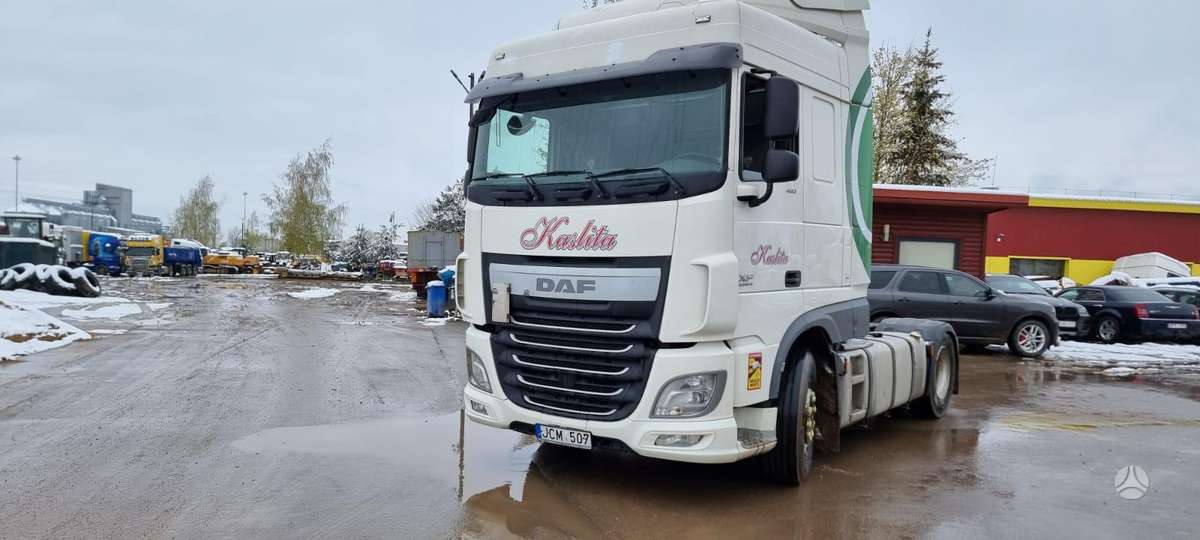 DAF XF 460 FT, double sleeper