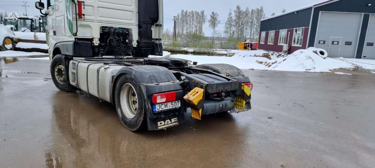DAF XF 460 FT, double sleeper