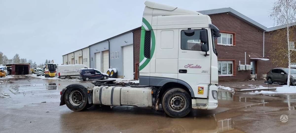 DAF XF 460 FT, double sleeper