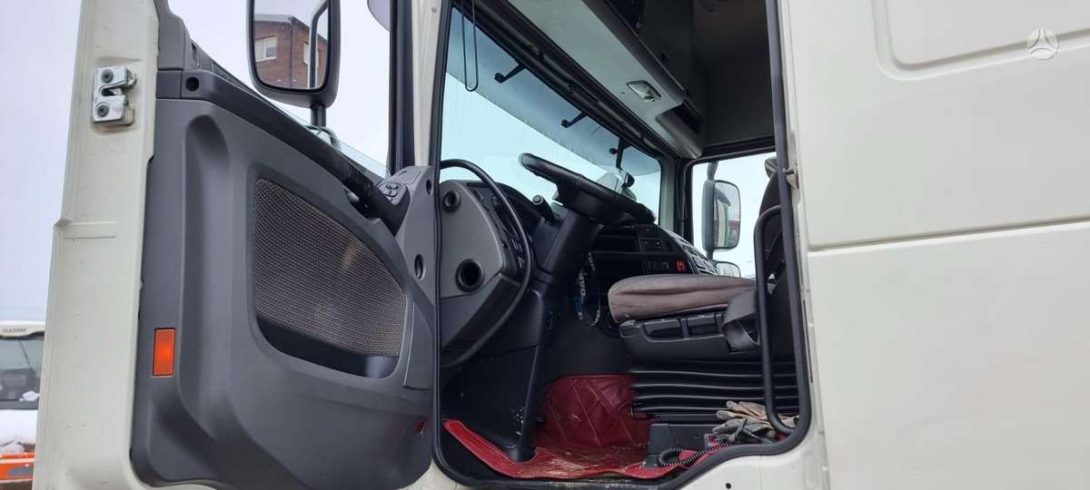 DAF XF 460 FT, double sleeper