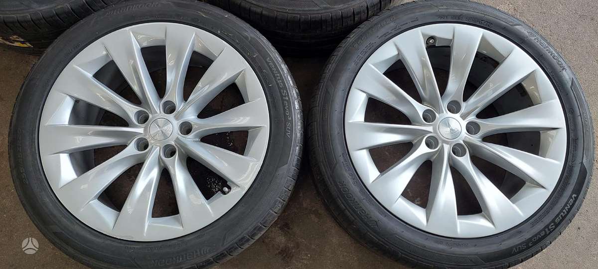 TESLA, light alloy, R20