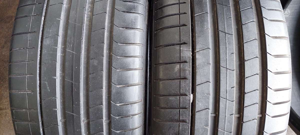 Pirelli, summer 275/35 R22