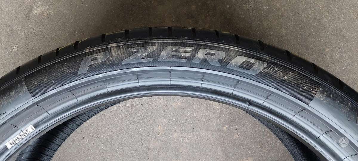 Pirelli, летние 275/35 R22