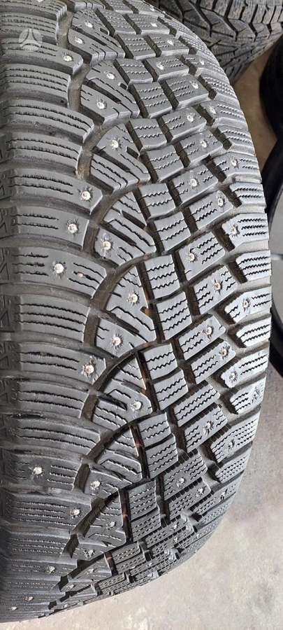 Continental, žieminės 235/55 R19