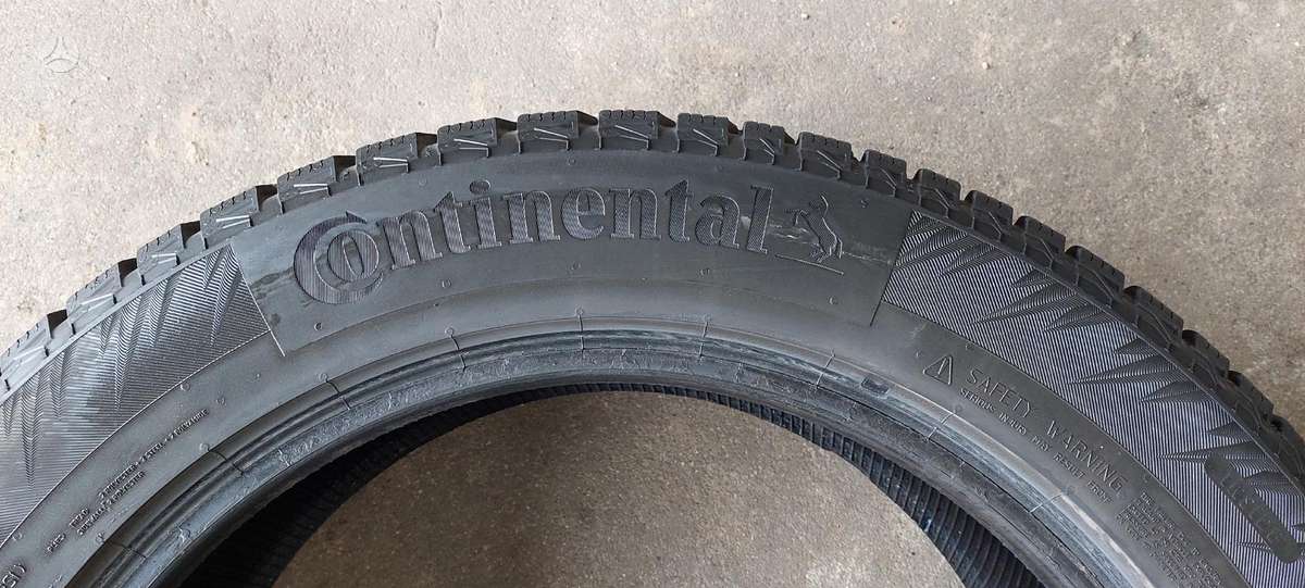Continental, зимние 235/55 R19
