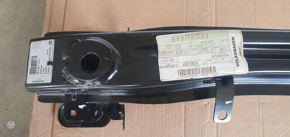 Skoda Superb, 3T0807109C, body parts