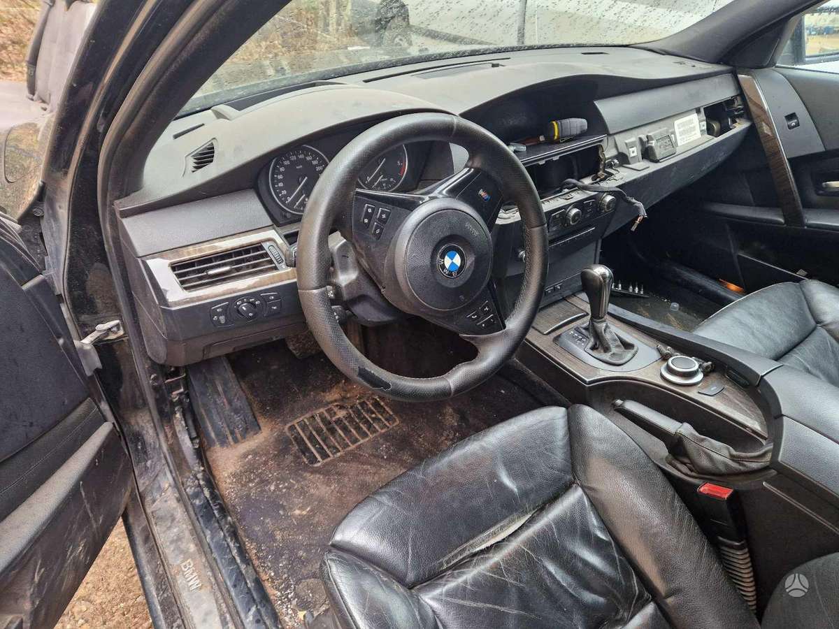 BMW 530 rezerves daļās