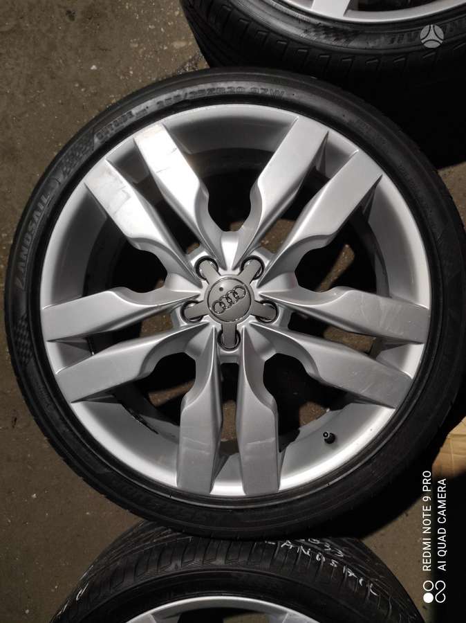 Audi, vieglmetāla, R20
