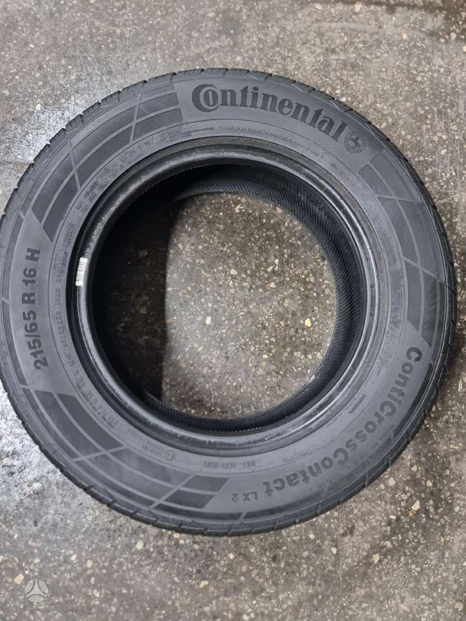 Continental, all-season 215/65 R16