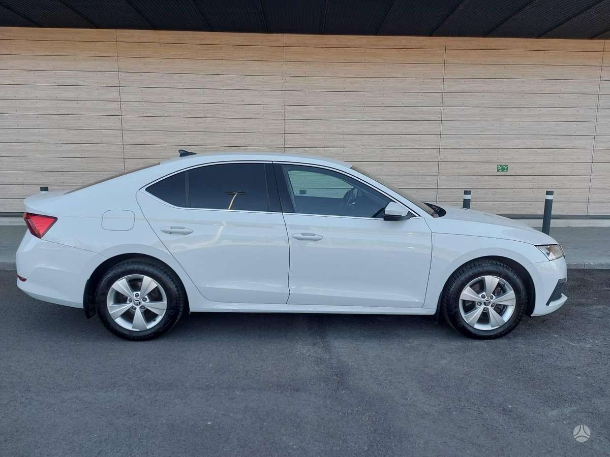 Skoda Octavia, saloon / sedan