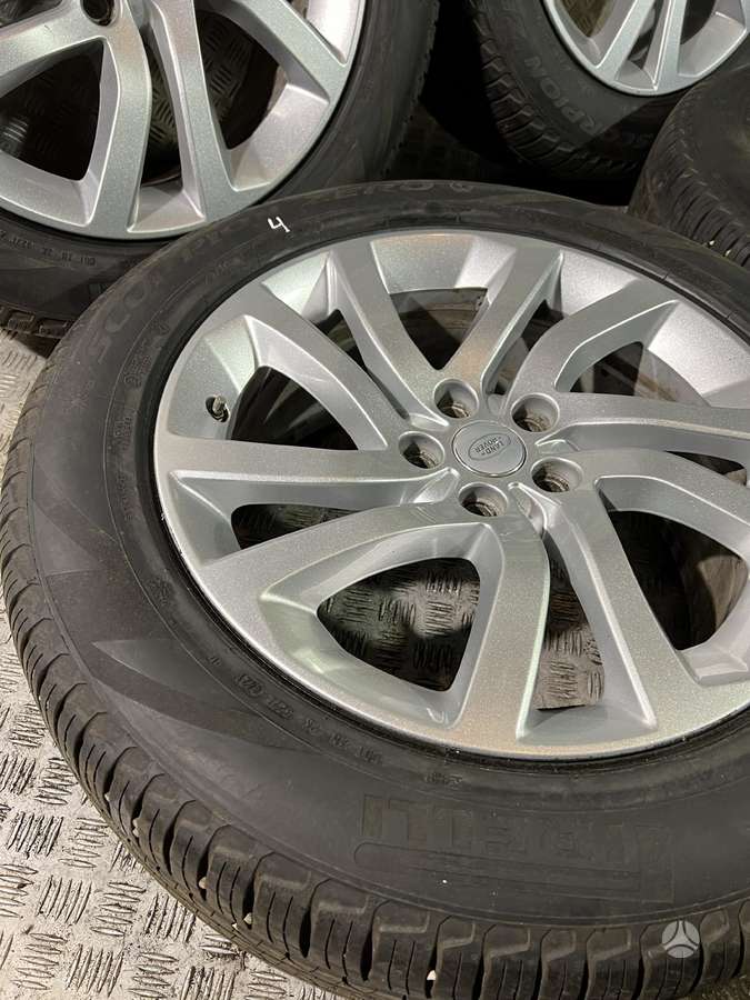 Land Rover, lengvojo lydinio, R20