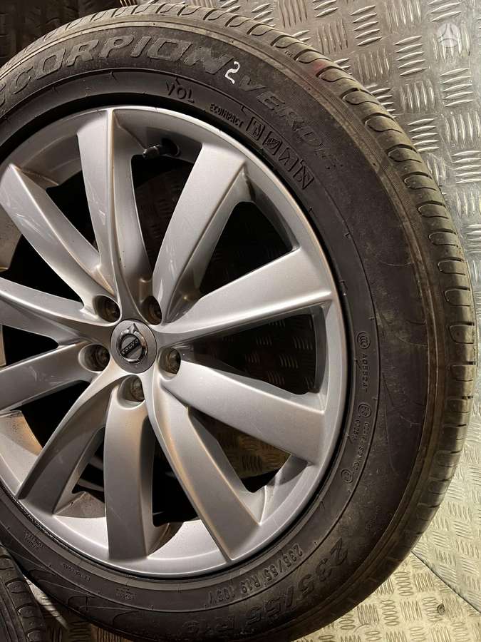 Volvo, light alloy, R19