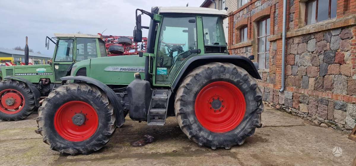Fendt 716