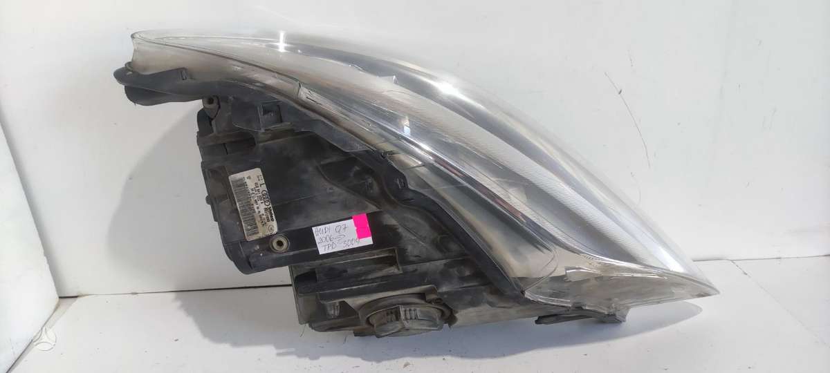 Audi Q7, 4L0941003A, Cen10001