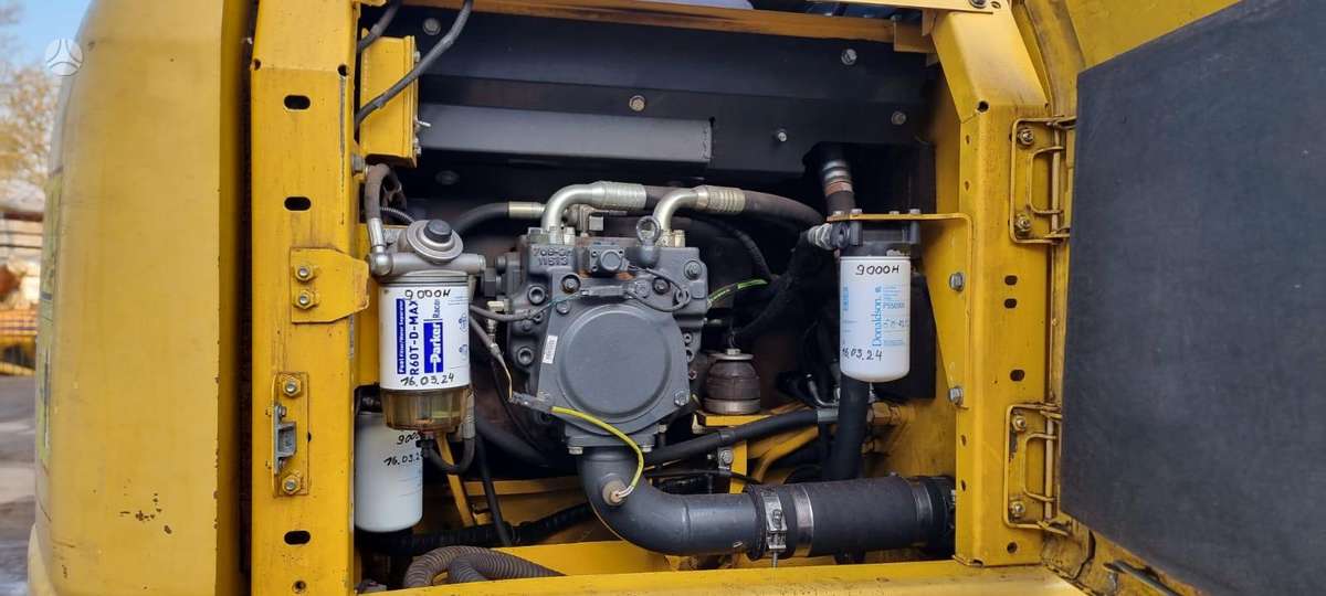 Komatsu PC 160  LC - 8, экскаваторы