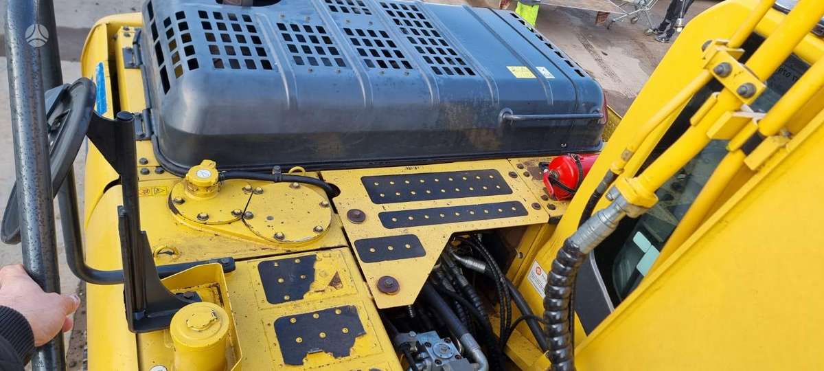Komatsu PC 160  LC - 8, экскаваторы
