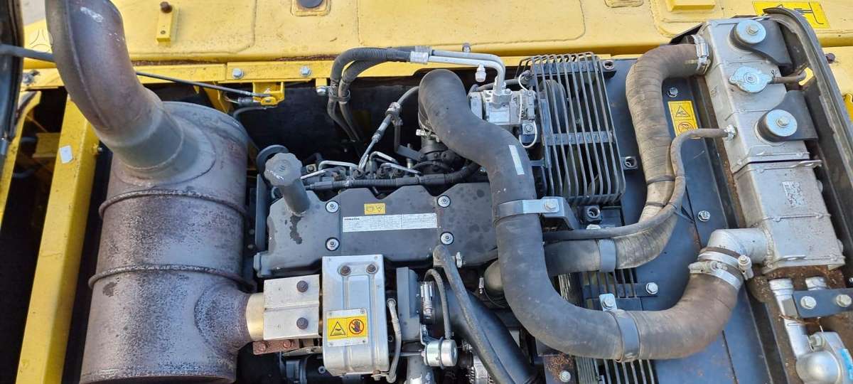 Komatsu PC 160  LC - 8, экскаваторы
