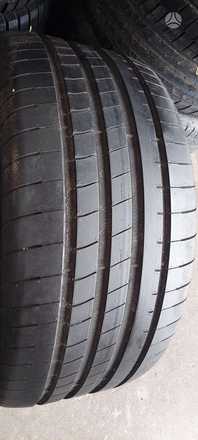 Goodyear, summer 275/40 R18