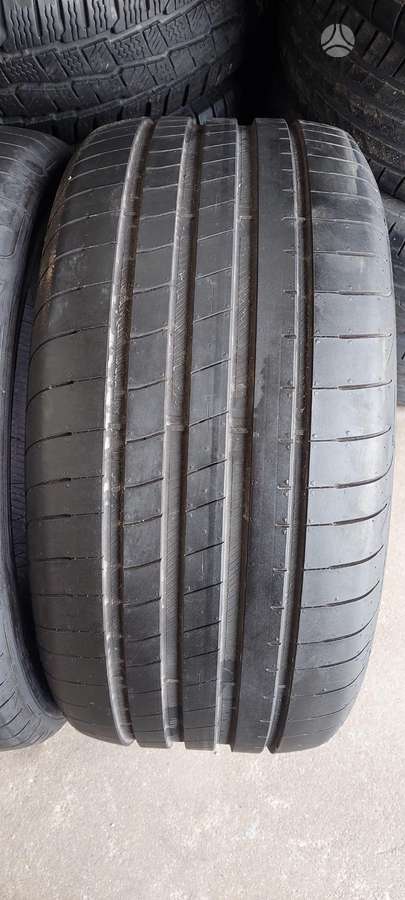 Goodyear, summer 275/40 R18