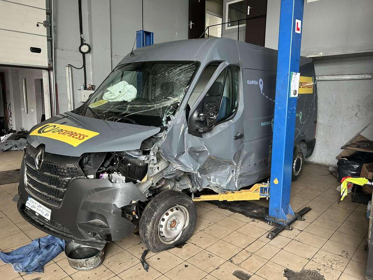Renault MASTER, krovininiai mikroautobusai