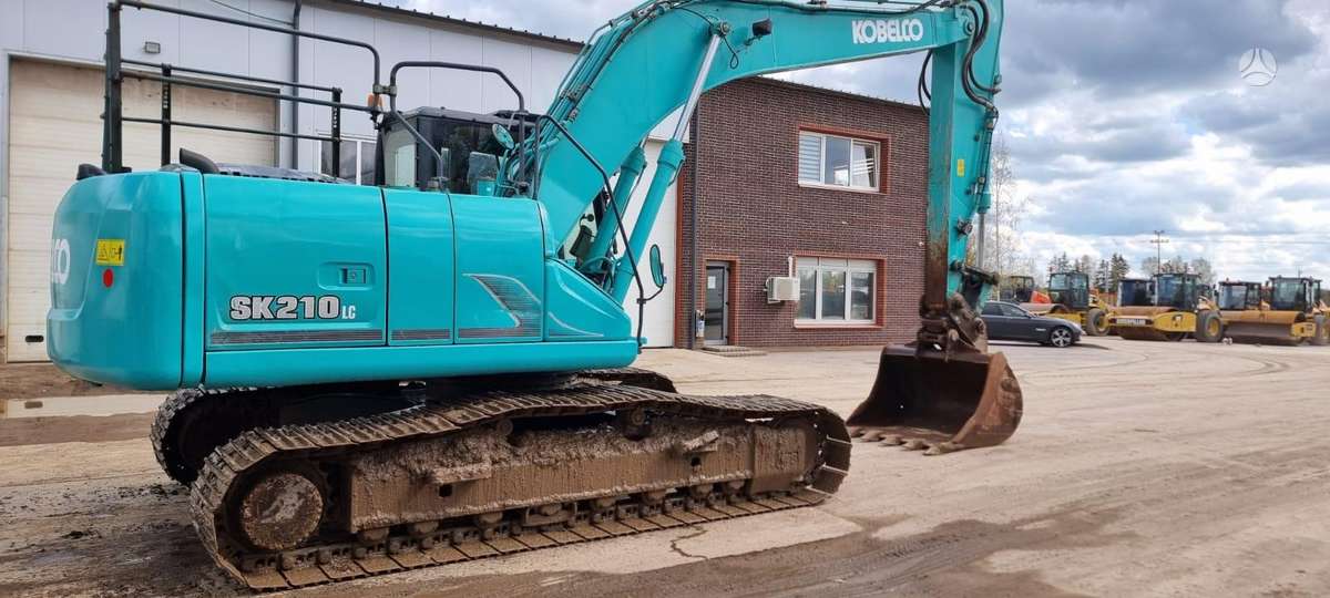Kobelco SK210 LC-9, ekskavatoriai