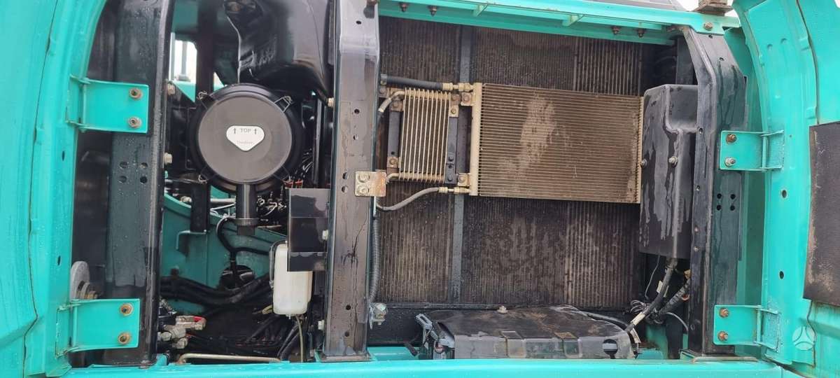 Kobelco SK210 LC-9, excavator