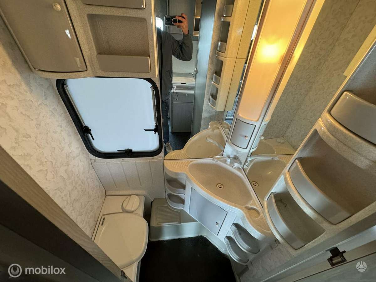 Adria Unica/Knaus, caravans