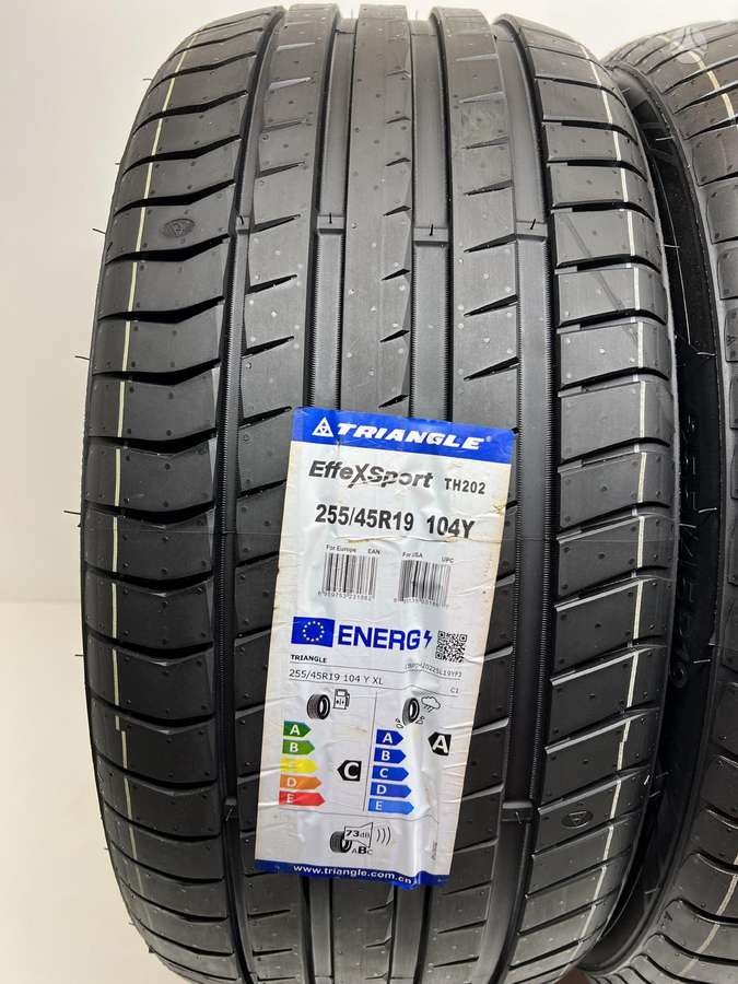 Triangle EffexSport 2022m, summer 255/45 R19