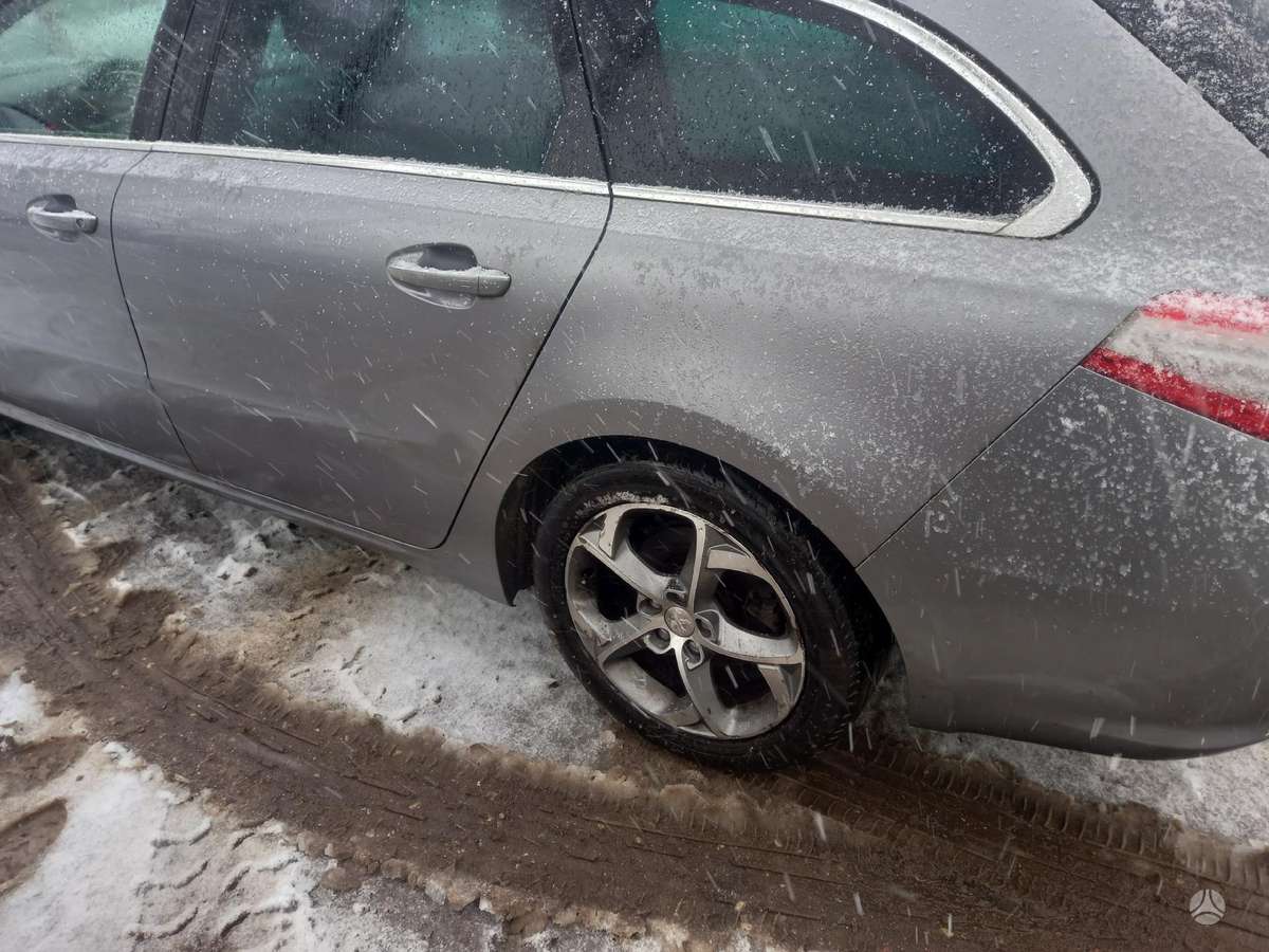 Peugeot 508 dalimis. Europa