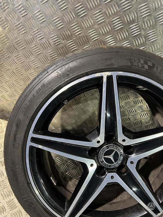 Mercedes-Benz, light alloy, R18