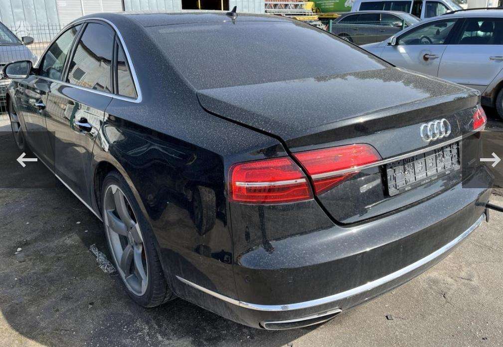 Audi A8 dalimis