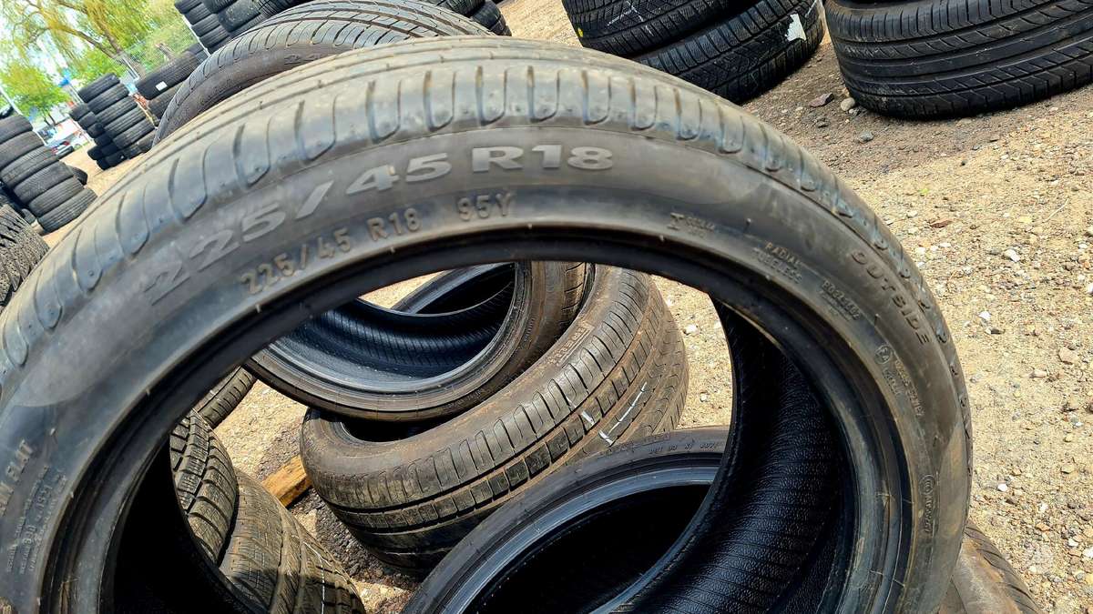 Pirelli, vasaras 225/45 R18