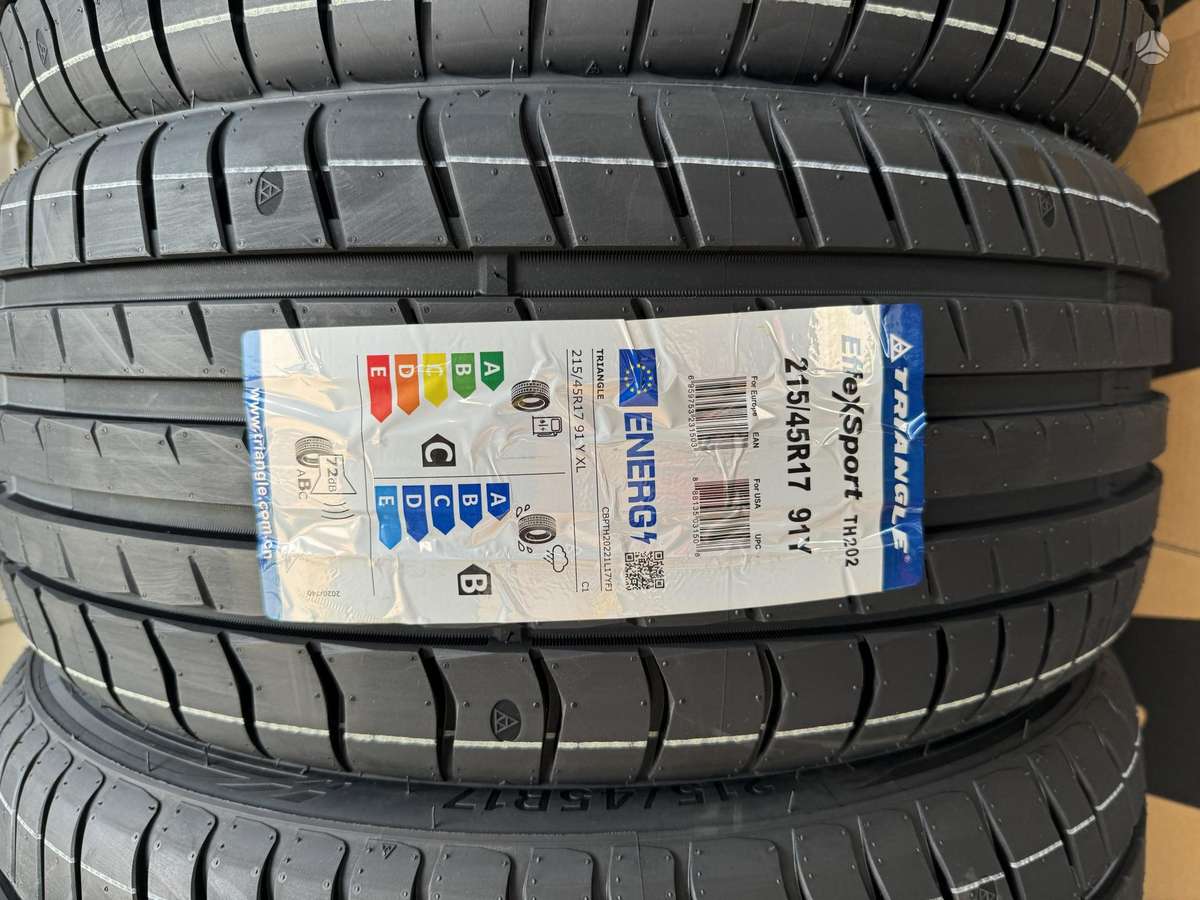 Triangle Effexsport TH202, летние 215/45 R17