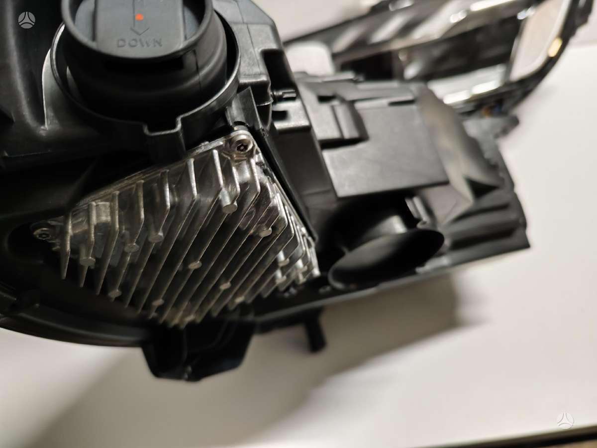 Audi A4, 8w0941034E 8W0941033E