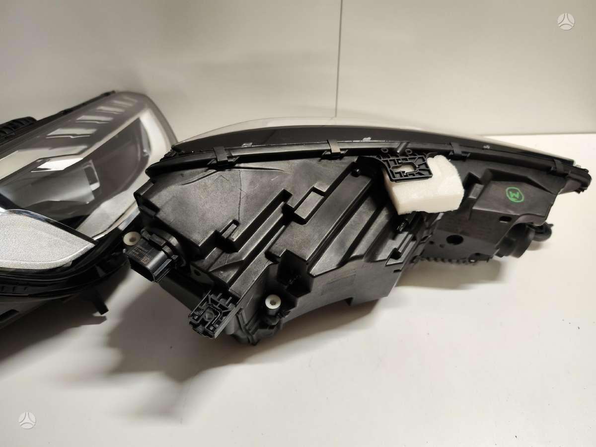 Audi A4, 8w0941034E 8W0941033E