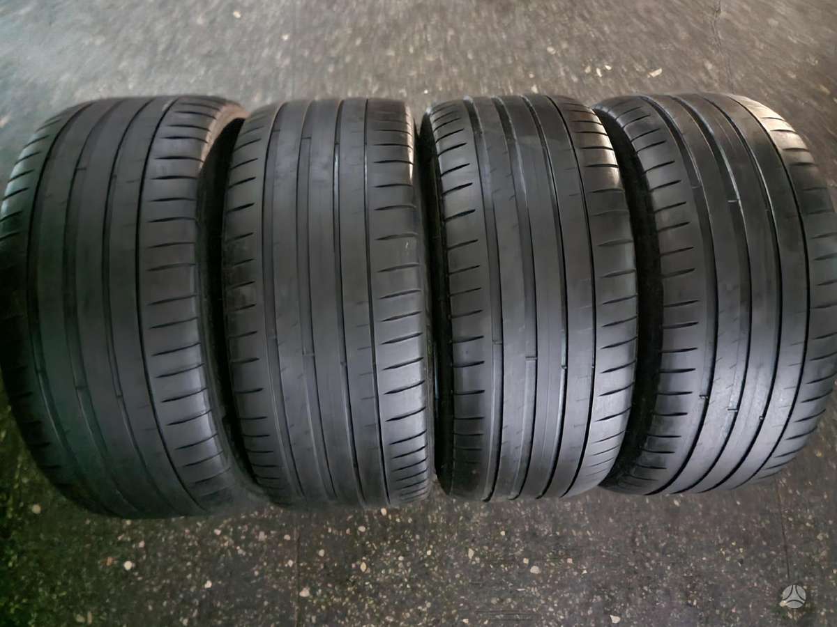 Michelin, летние 235/40 R18
