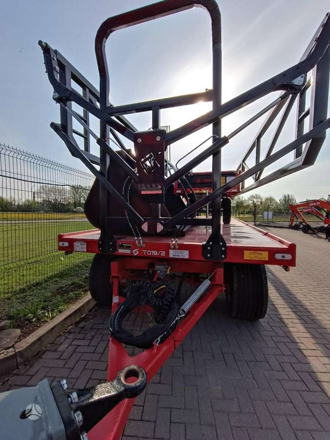 Metal-Fach T019/2 Hydrowall, trailers, semitrailers