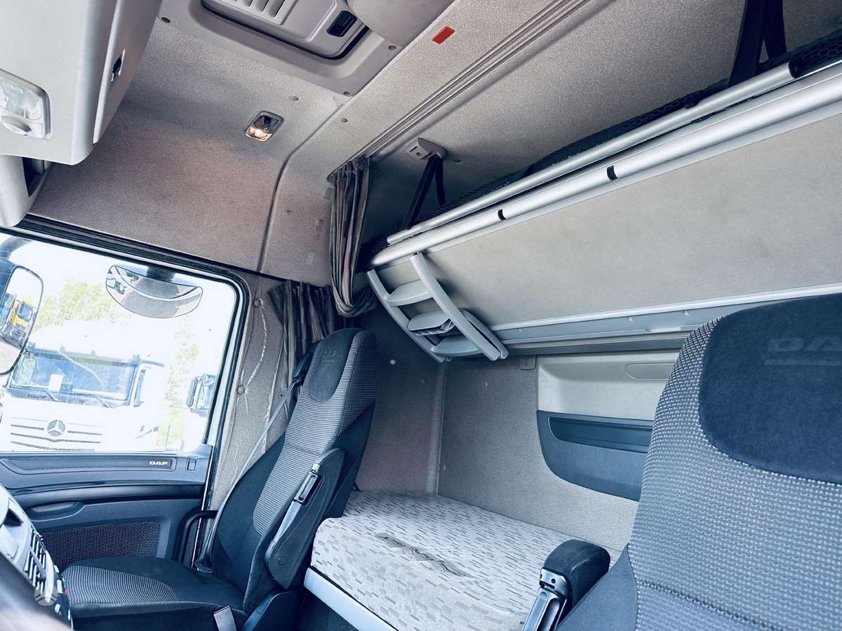 DAF XF 106.460 Mega Space Cab, 2 miegamosios vietos