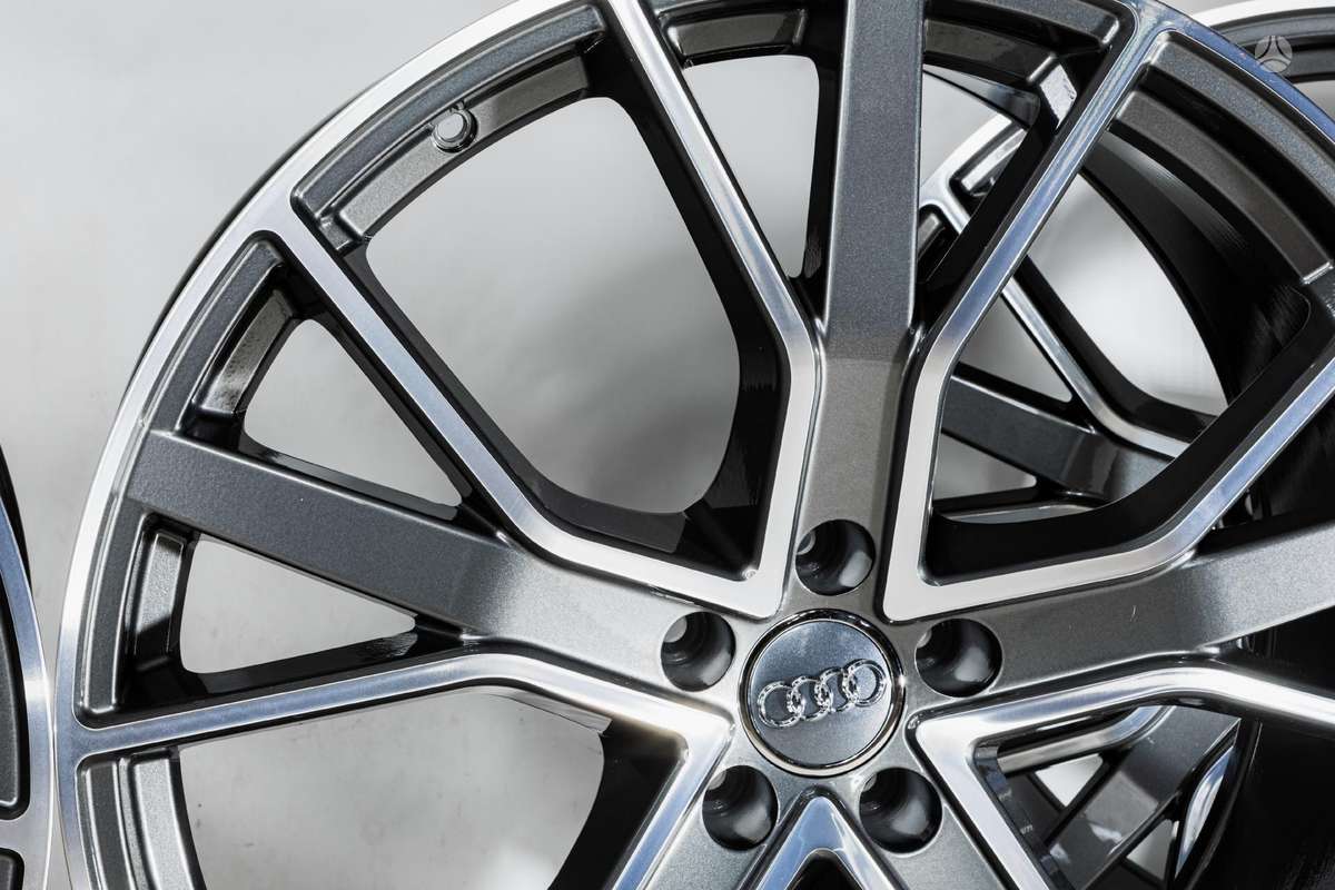 -Kita- Audi, light alloy, R22
