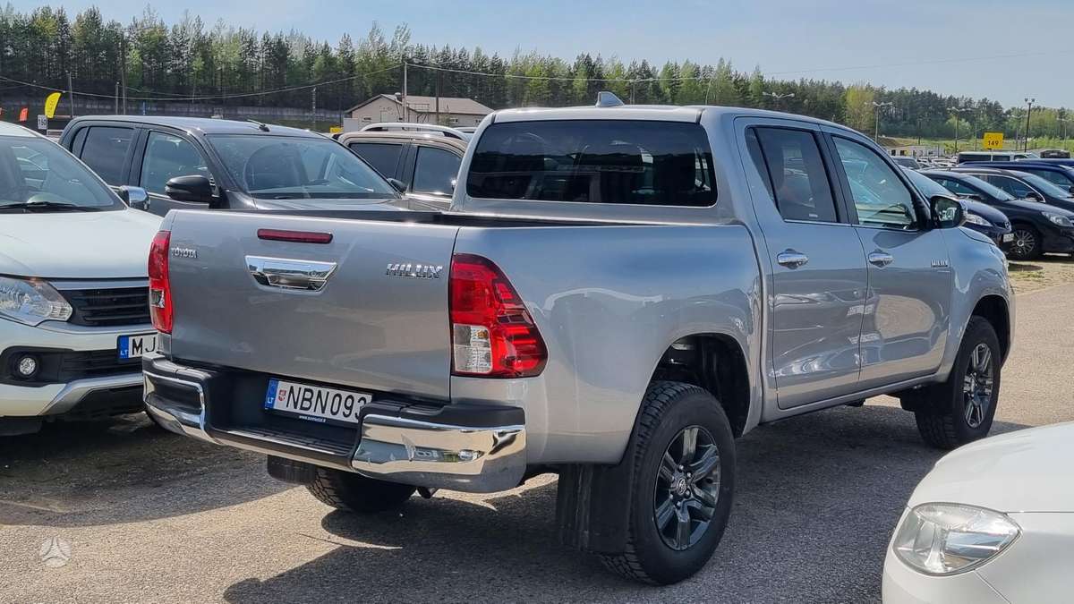 Toyota Hilux, 2.4 l., pikapas