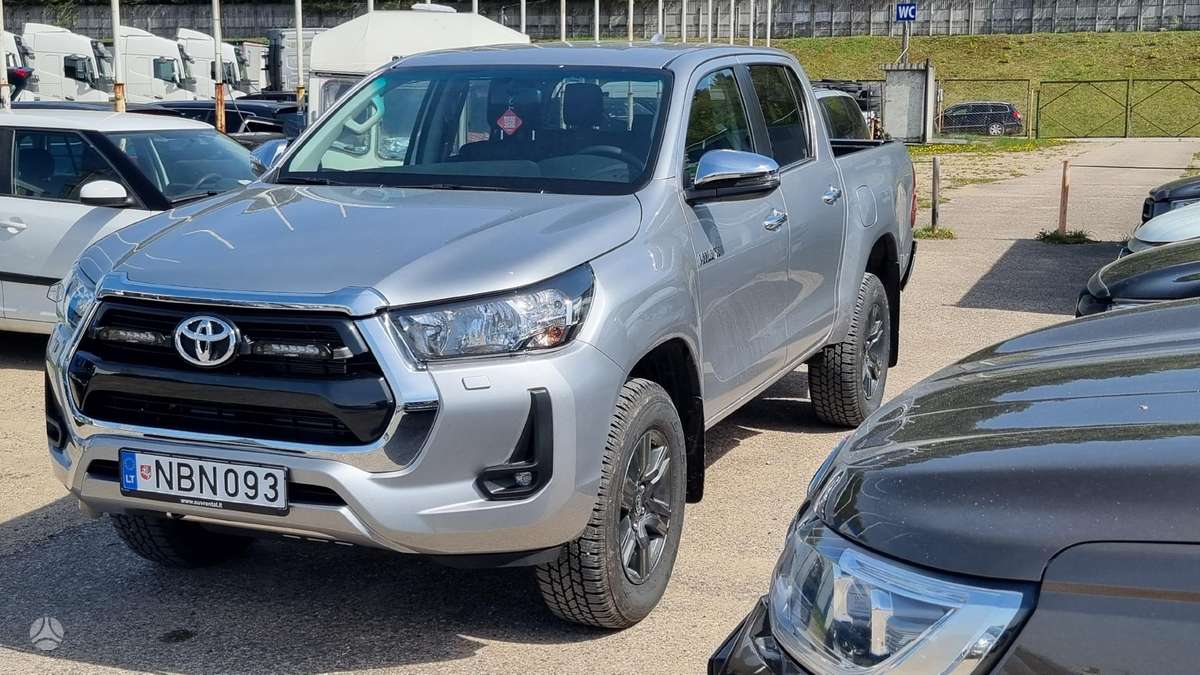 Toyota Hilux, 2.4 l., pikapas