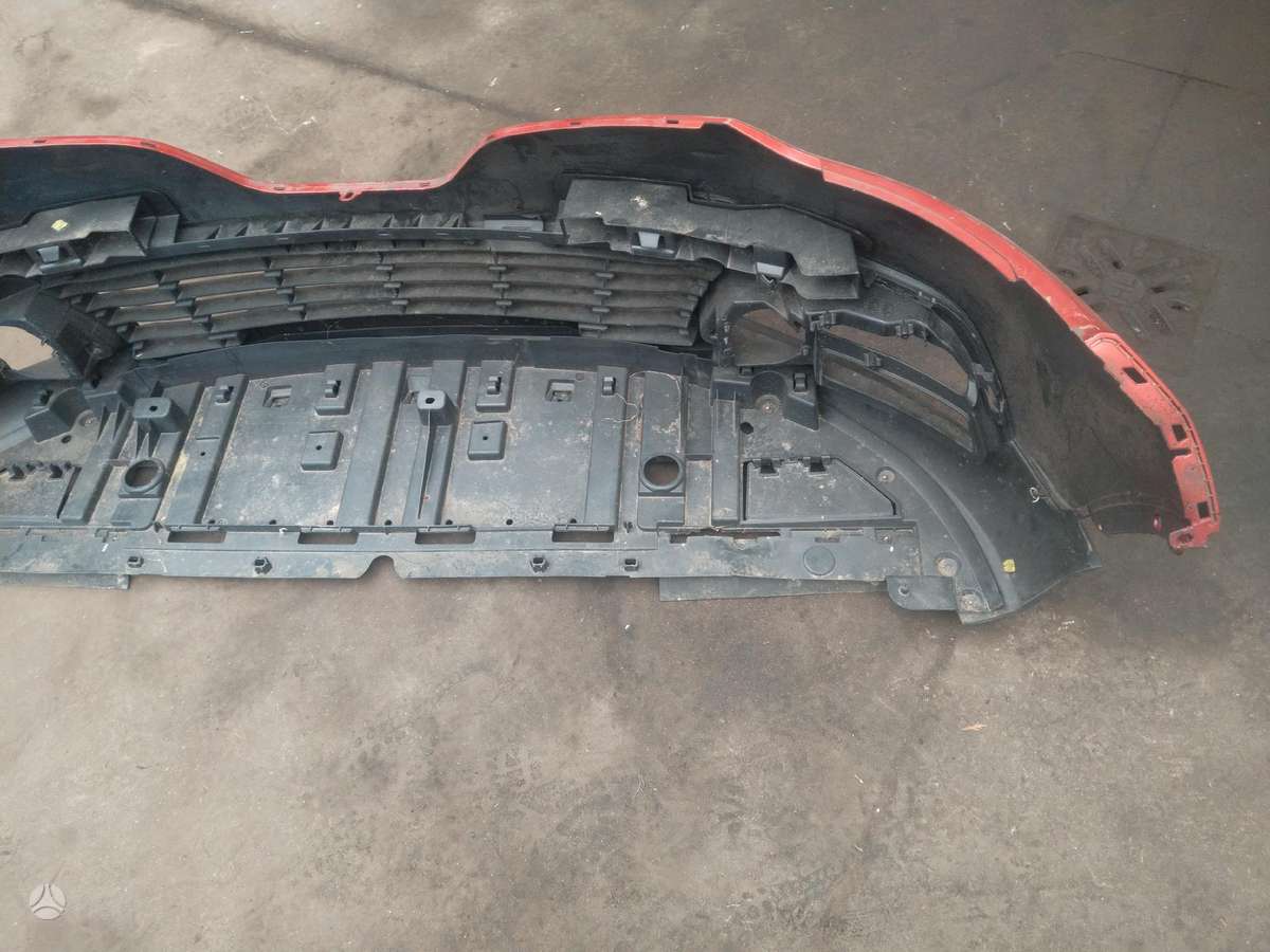 Renault Captur kėbulo dalys